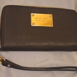 Michael Kors Black Wristlet Wallet